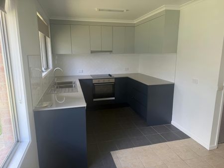 Renovated Family Home in Windradyne - Photo 3