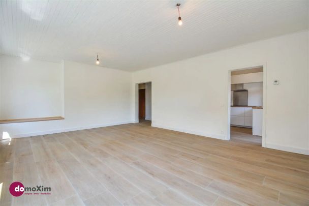 Ruim appartement met 2 slaapkamers gelegen aan de vaart - Photo 1