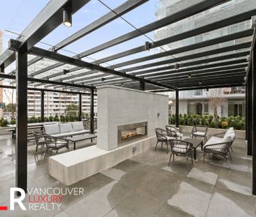 Condo in Richmond, British Columbia - Photo 2