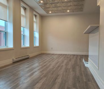 Royal Victoria Apartments - Photo 1