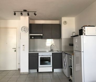 Location Appartement 2 pièces 43m² SETE 34200 - Photo 5