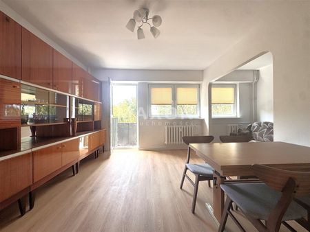 Jasne 2-pokojowe mieszkanie po remoncie - Zdjęcie 2