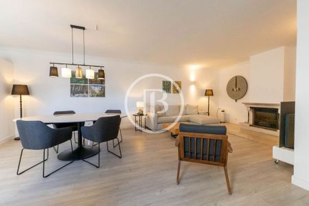 2 bedroom luxury Apartment for rent in Cascais, Lisbon - Photo 2