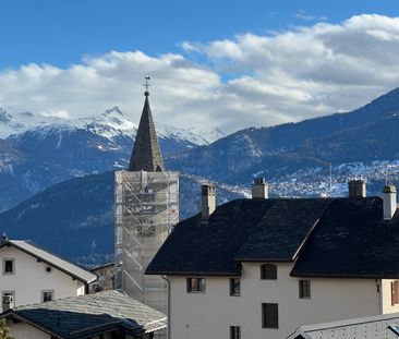 Location à l'année: appartement neuf au coeur du village de Montana - Photo 4