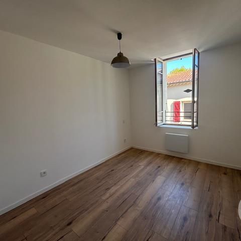 Location Appartement 2 pièces 46m² GRAULHET 81300 - Photo 1