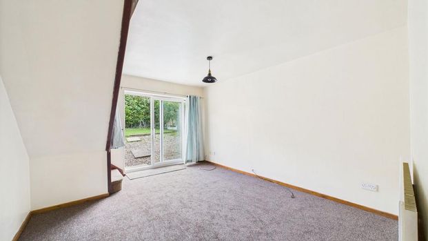 2 bedroom semi-detached house to rent - Photo 1