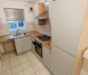2 bedroom House To Let - Photo 5