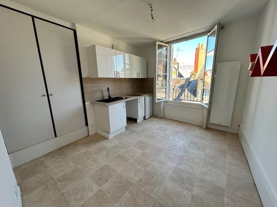 Location appartement 1 pièce 28.05 m2 à Tours - Photo 1