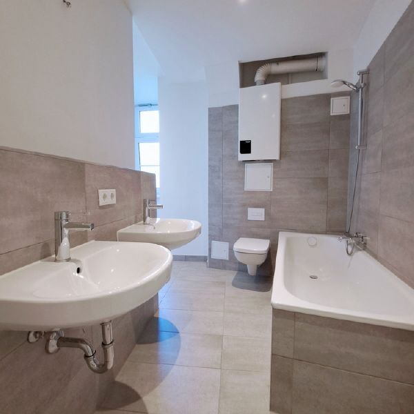 großzügige WG-Wohnung sucht Bewohner in Barmbek-Süd - Photo 1