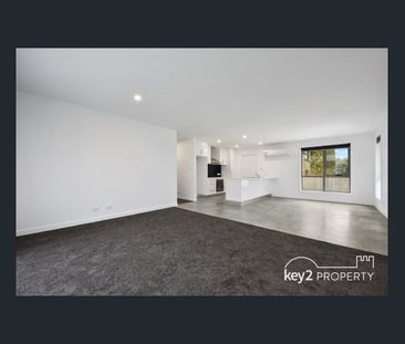 Beautiful Home in Lovely Legana - Photo 1