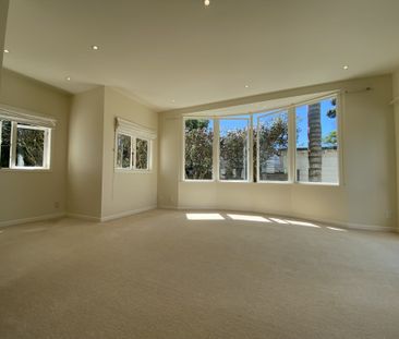 3 Bedrooms on Selwyn Rd - Photo 2