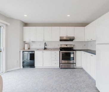 For Lease - 126 Ashmore Drive, Barrhaven, Ontario - Photo 4
