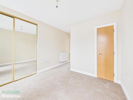 Apt 2, 5 Lord Street, Belfast, BT5 4QG - Photo 4