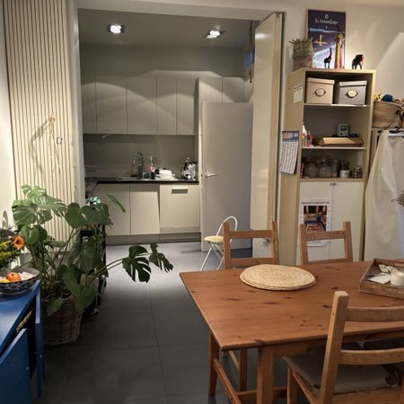 - GENT - Woning met twee slaapkamer nabij Gent Sint-Pietersstation - Foto 4