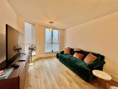 1 bedroom apartment to rent - Photo 3