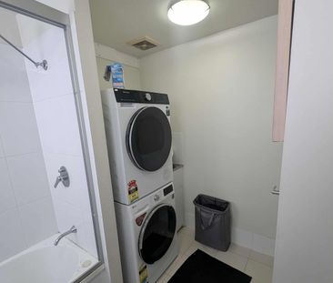 Indooroopilly - Photo 1