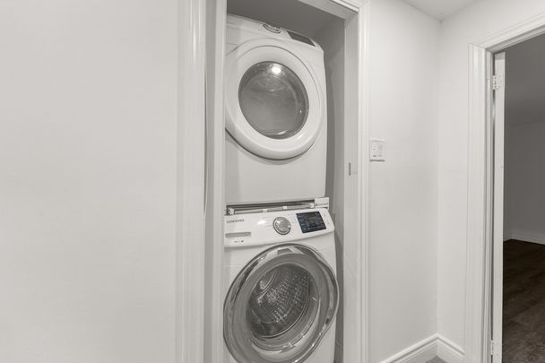 For Lease - 1098 Sawgrass Crescent Unit# Bsmt, Mississauga, Ontario - Photo 1