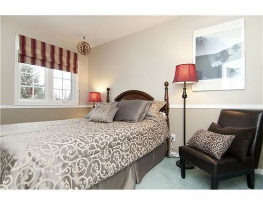 3 Robarts Cresent - Photo 1