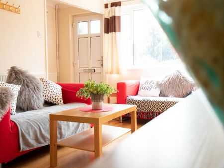 4 bedroom house to rent - Photo 2