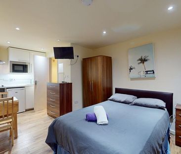 Studio to rent - Photo 4