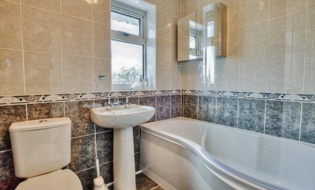 Mitchell Road, BEDWORTH CV12 - Photo 5