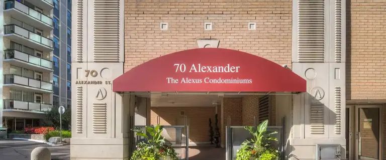 Alexus Condominium #15273 | 70 Alexander Street, Toronto - Photo 1