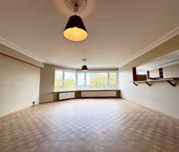 Appartement te huur - foto 2