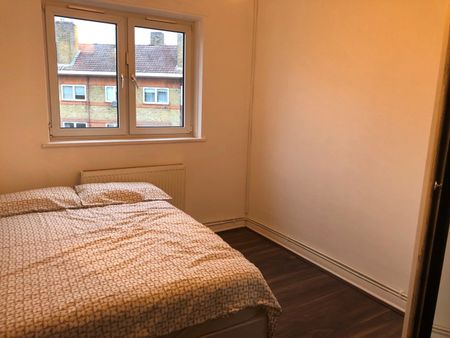 3 Bed Maisonette, Millpond Estate, SE16 - Photo 2