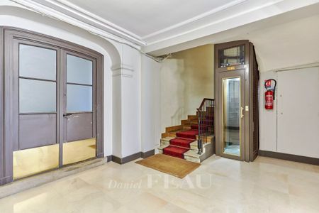 Location appartement, Paris 7ème (75007), 5 pièces, 119.7 m², ref 85418629 - Photo 4