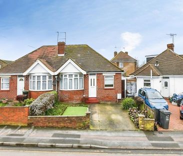 2 bedroom semi-detached bungalow to rent - Photo 6