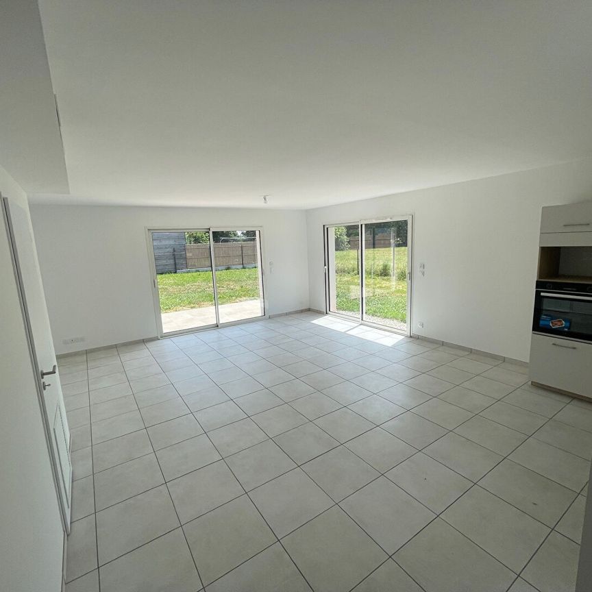 Location Maison 4 pièces 116m² - Photo 1