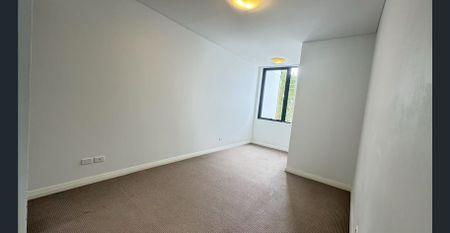 🌿 Super New Garden-Style Apartment in Rosebery | 2 Bed 2 Bath | Fully Furnished - Photo 4