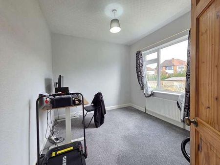 Worlds End Lane, Quinton, Birmingham, B32 - Photo 3