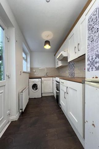 72 Hawthorn Street, Belfast, BT12 7AQ - Photo 4