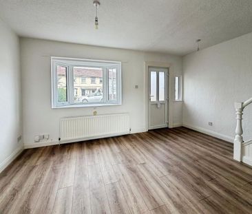 5 Strathearne Place, Lisburn, BT27 4TS - Photo 1
