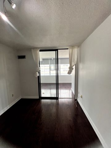 For Lease - 45 Carlton Street Unit# 1606, Toronto, Ontario - Photo 5