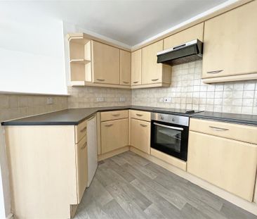 1 bedroom Apartment to rent - Photo 5