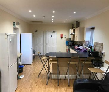 5 bedroom maisonette to rent - Photo 6