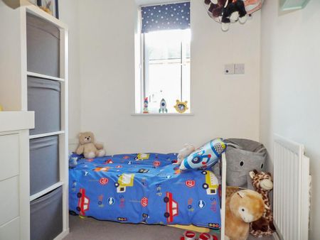 3 bedroom terraced house to rent - Photo 5