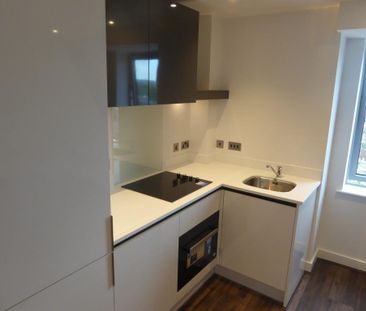 Studio to rent - Photo 3