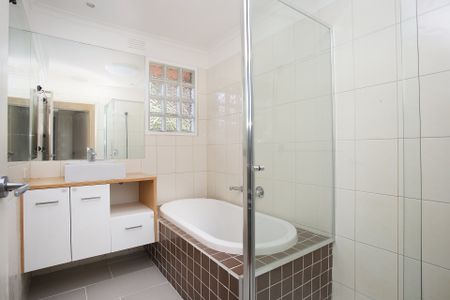 2 Harry Street, Doncaster East - Photo 5