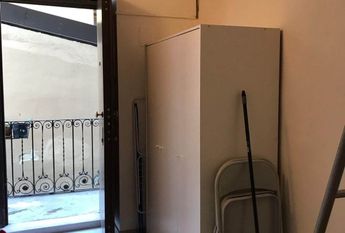 Студия возле метро Pasteur