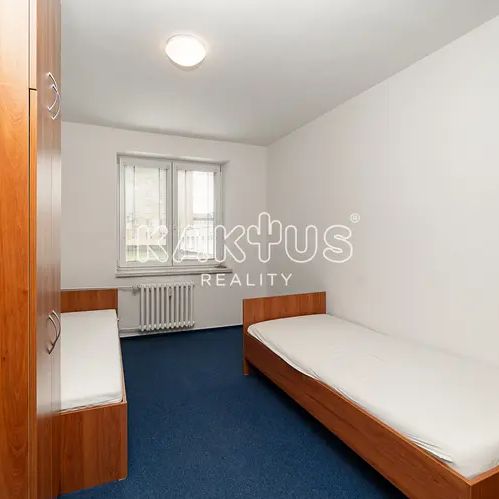 Pronájem bytu 2+1 (50 m - Photo 1