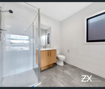 Stylish Family Living in a Prime Wallan Location - Photo 6