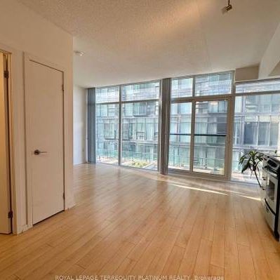 Bachelor for Lease in West Queen West - Photo 3