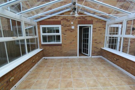 3 bedroom house to rent - Photo 2