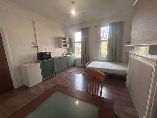 Room in a Shared House, Northfield Road, N16 - Photo 1