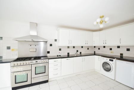 5 bedroom terraced house to rent - Photo 2