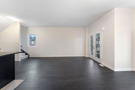 For Lease - 677 Park Road Unit# 133, Brantford, Ontario - Photo 5