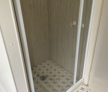 NEAT & TIDY THREE BEDROOM HOME - Photo 6